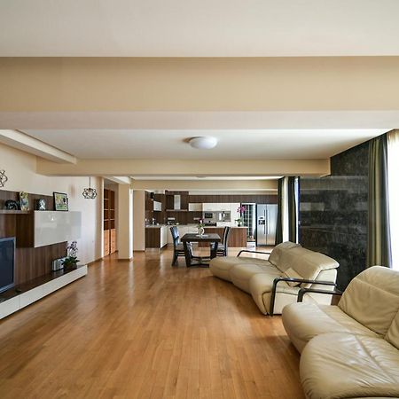 Central Flat With Monster Living Room Варна Екстер'єр фото