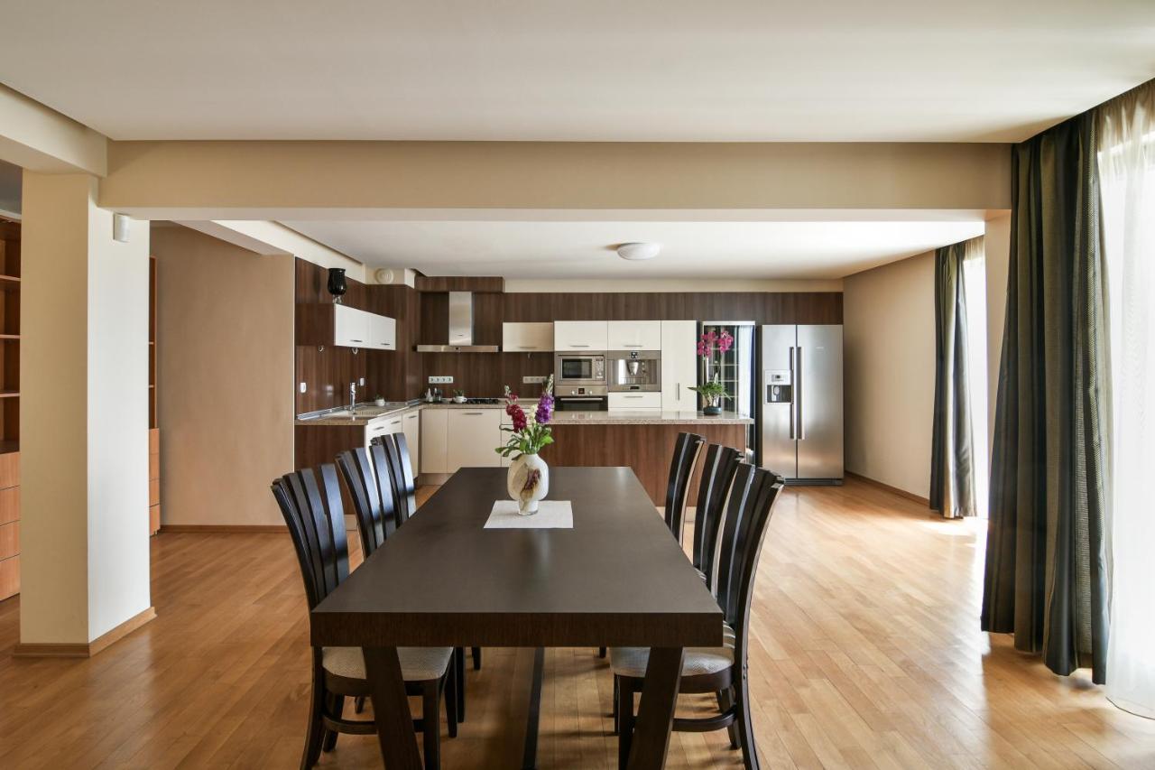 Central Flat With Monster Living Room Варна Екстер'єр фото