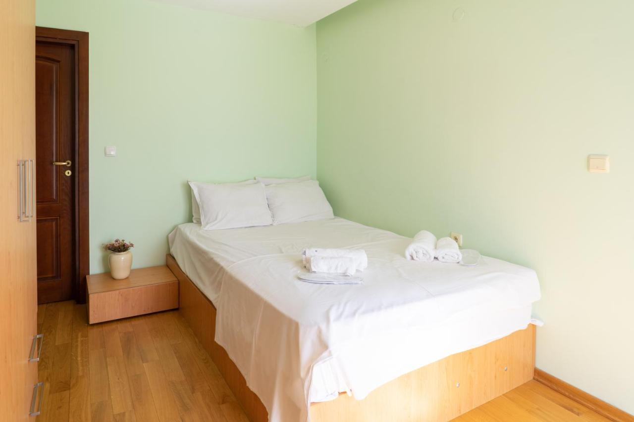 Central Flat With Monster Living Room Варна Екстер'єр фото